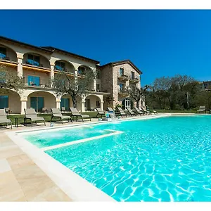 Ca' Barbini 4*, Garda (Verona) Italien